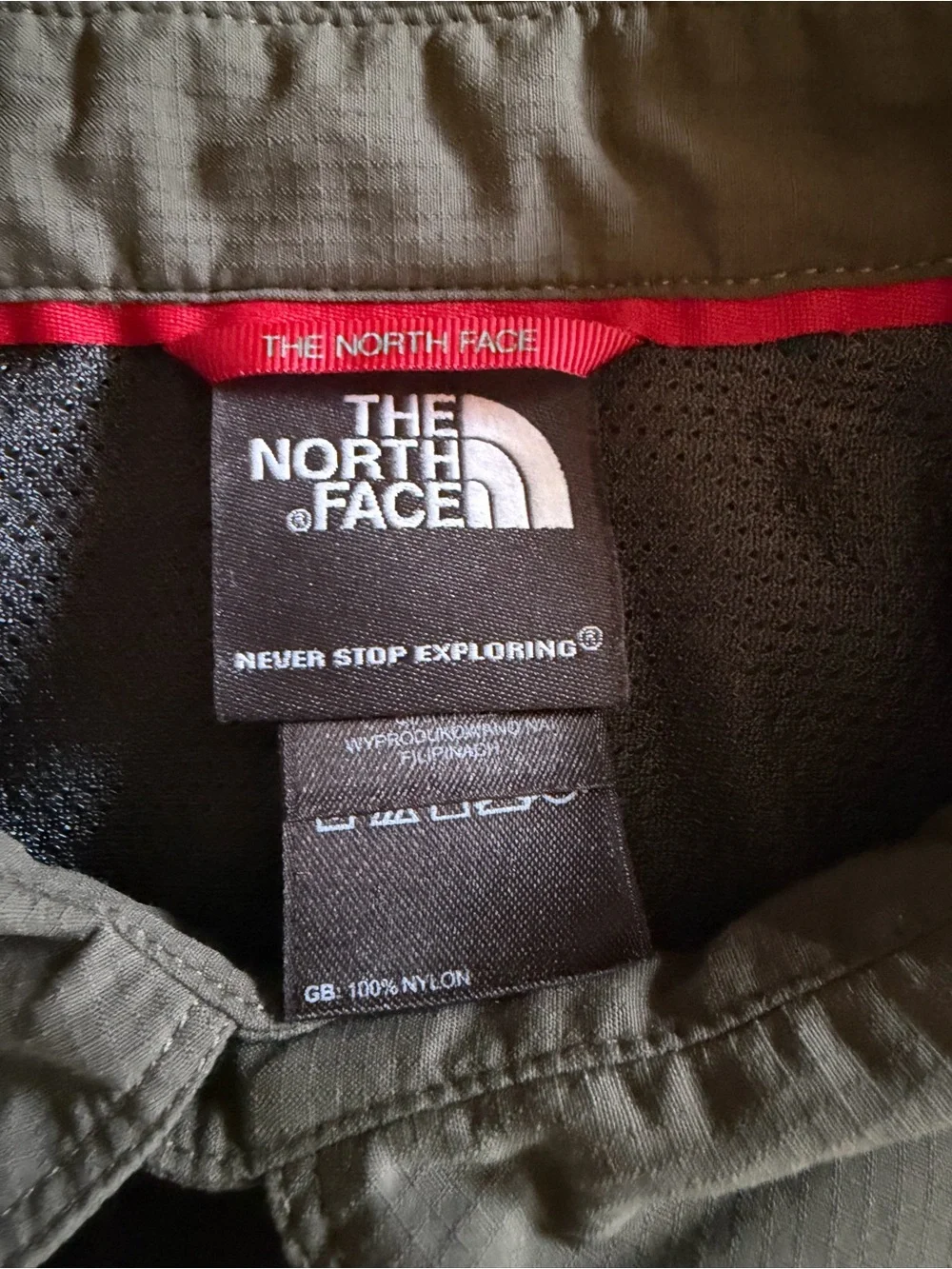 The North Face Men's Short-Sleeve Utility Button Shirt in Olive Green